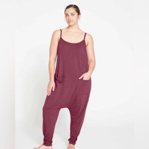 Universal Standard UltimateS Jackson Sleeveless Jumpsuit Plum Size M = US 18-20